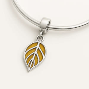 Vòng tay bạc Charm Hình Lá - VTB003